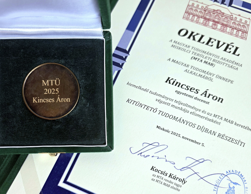 Dr. Áron Kincses, President of the Hungarian Central Statistical Office, received a prestigious scientific award